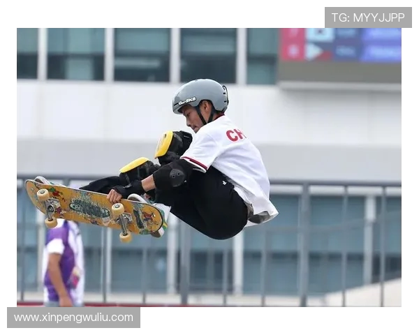 杭州滑板队在全国滑板状态排行榜中荣获第三名的佳绩