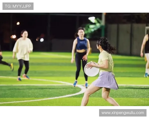 深圳飞盘队战术创新引领潮流再创佳绩飞盘战术排名全面提升