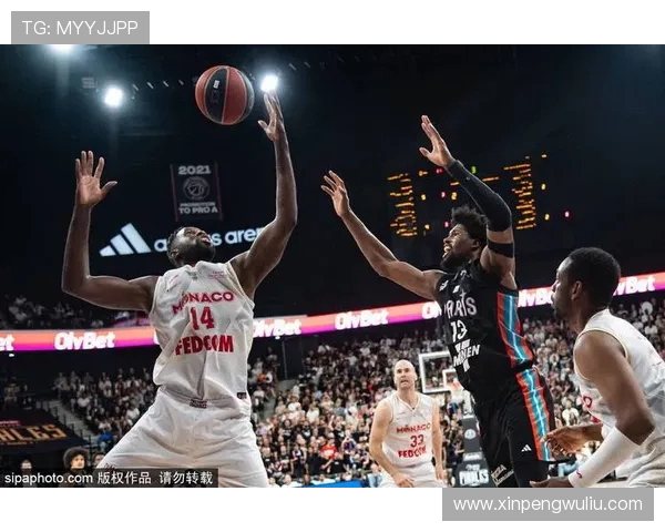 76人对阵爵士精彩比赛高清视频回顾及精彩瞬间分析