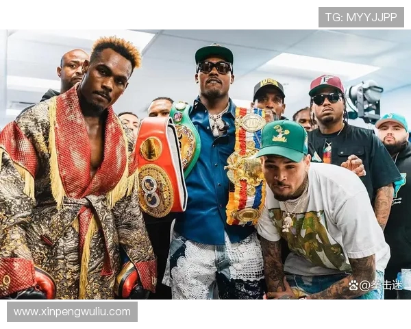 大查洛与克罗的巅峰对决谁将成为拳坛新王者