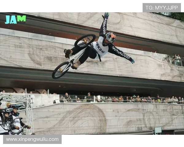 广州极限运动嘉年华精彩回顾：团队节奏与表现的完美交融